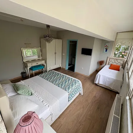 Sardunya Bed and Breakfast
