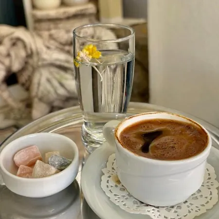 Bed and Breakfast Sardunya 4*