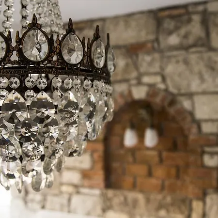 Alojamento de Acomodação e Pequeno-almoço Sardunya 4*